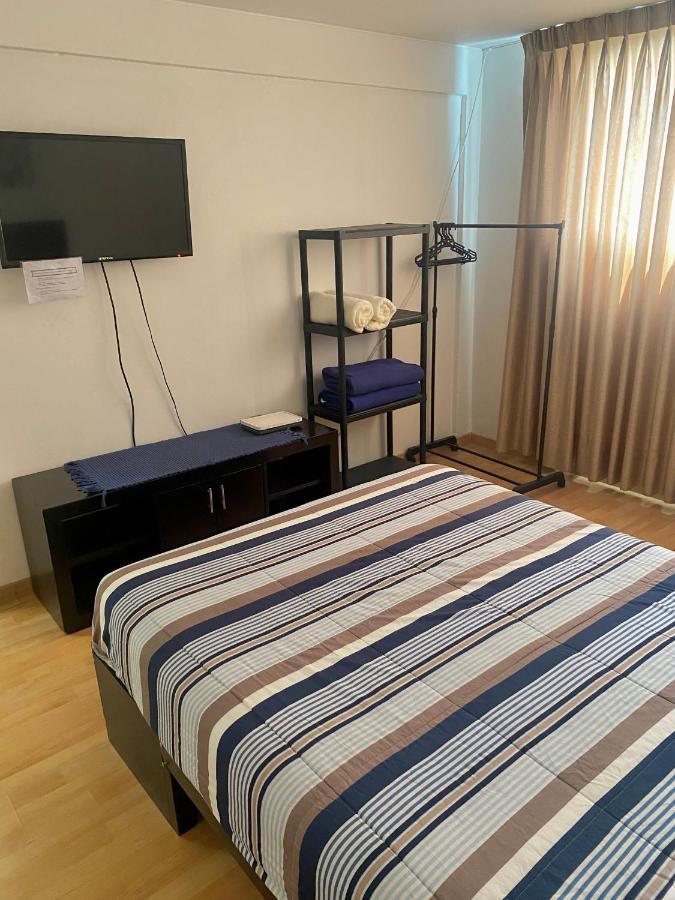 Lima Mini Aparts Monterrico - Cerca Embajada Eeuu Exterior foto