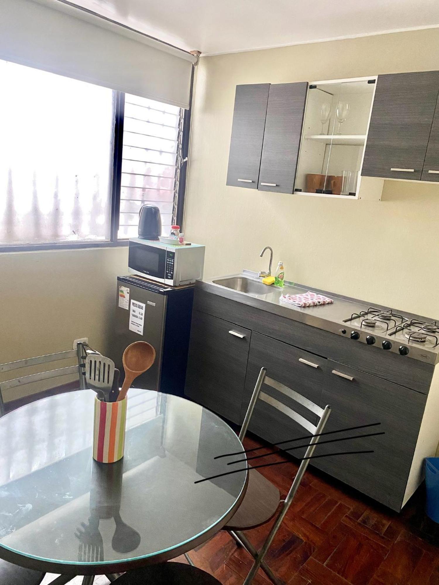 Lima Mini Aparts Monterrico - Cerca Embajada Eeuu Exterior foto