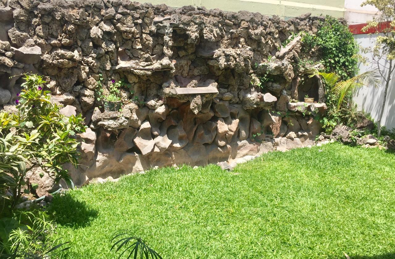 Lima Mini Aparts Monterrico - Cerca Embajada Eeuu Exterior foto
